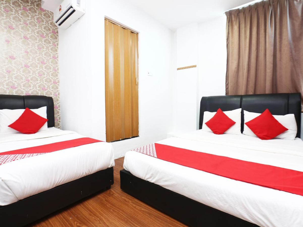 OYO 717 Mr J Hotel Wakaf Che Yeh 2 Buitenkant foto